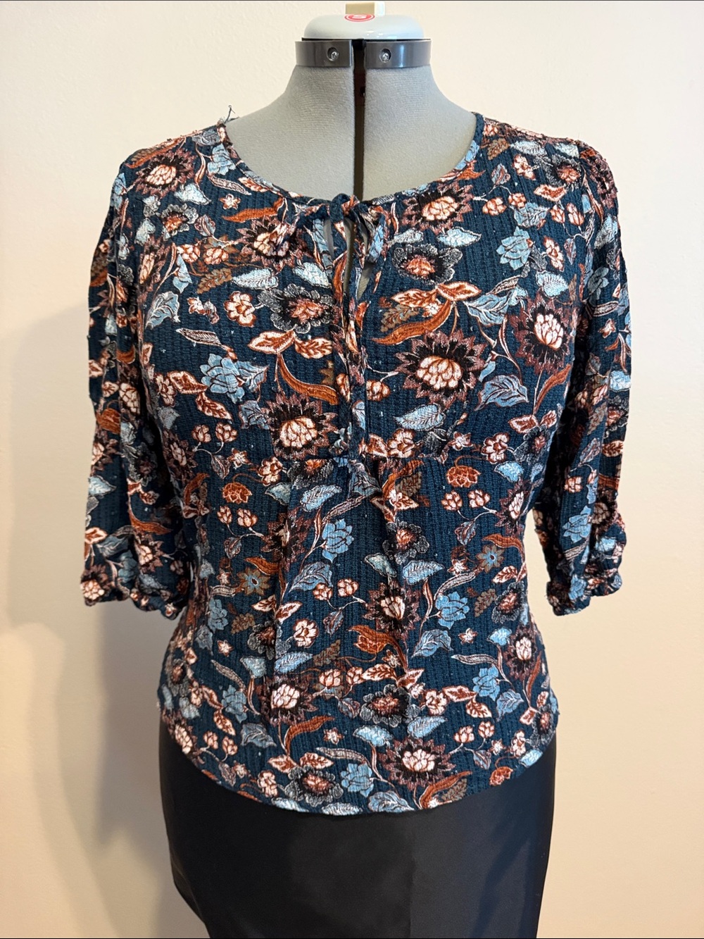 Women’s PaperMoon Navy Floral Tie-Neck Blouse